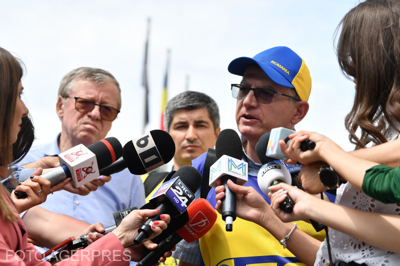 În cercurile politice se vorbește de o nouă creștere a normei didactice de predare la 24 de ore